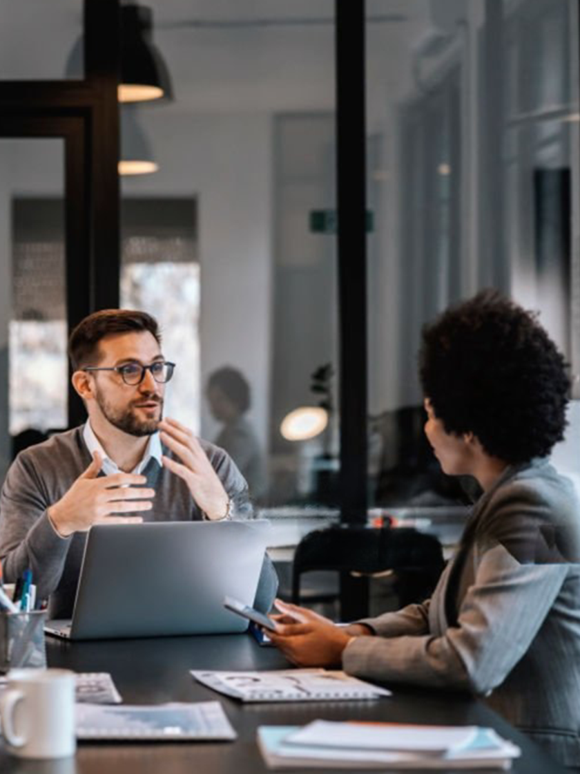 Partner-history-man white shi